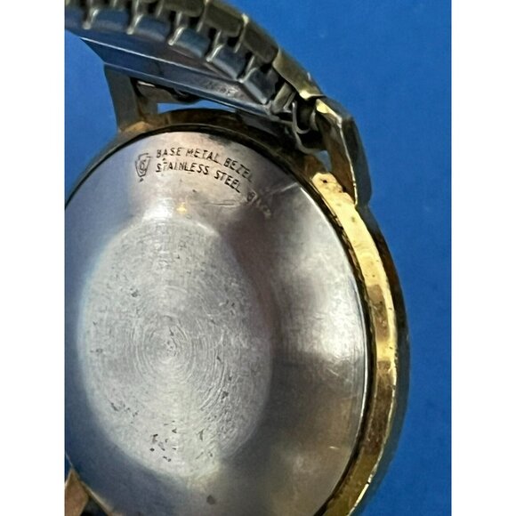 Vintage 1960s Mens Elgin Silver & Gold tone Pie Pan Dial Watch in box - Picture 10 of 16